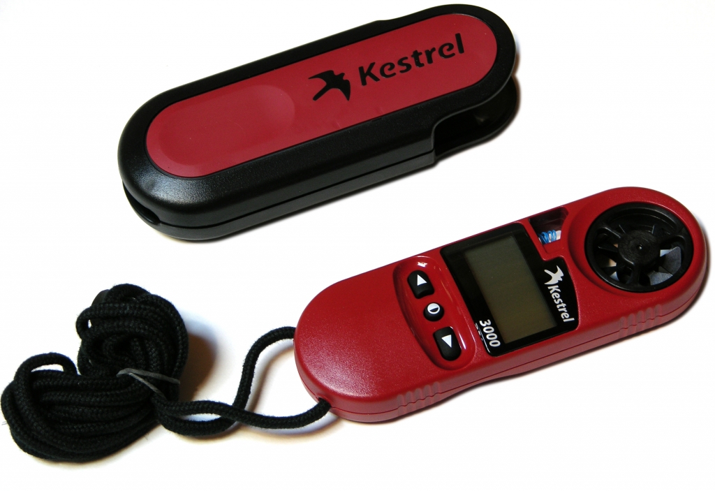 Kestrel 3000 風速計、温度計、湿度計　ケストレル